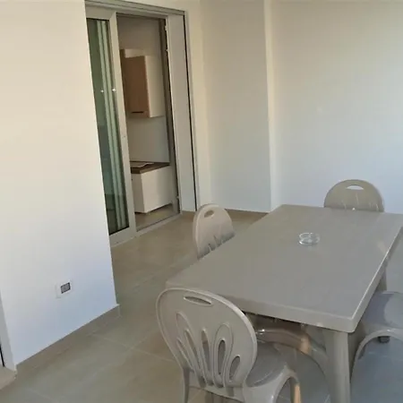 Cozy 200m From The Sea Apartment *