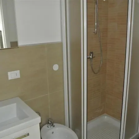 Apartment Cozy 200m From The Sea